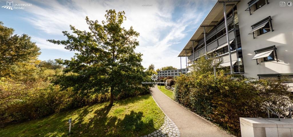 Campus tour screenshot: looking West from the Juridicum