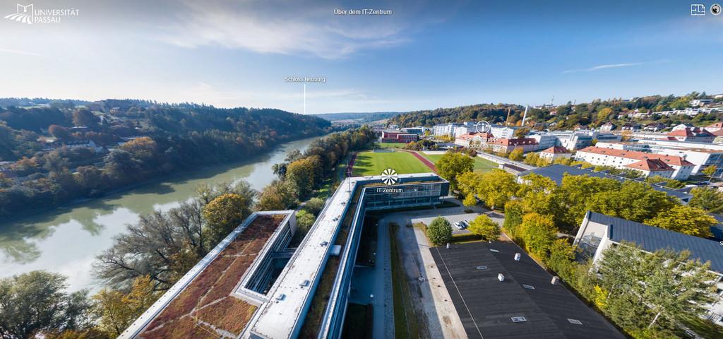 Campustour Screenshot: Luftaufnahme über dem ITZ, Blick nach Westen