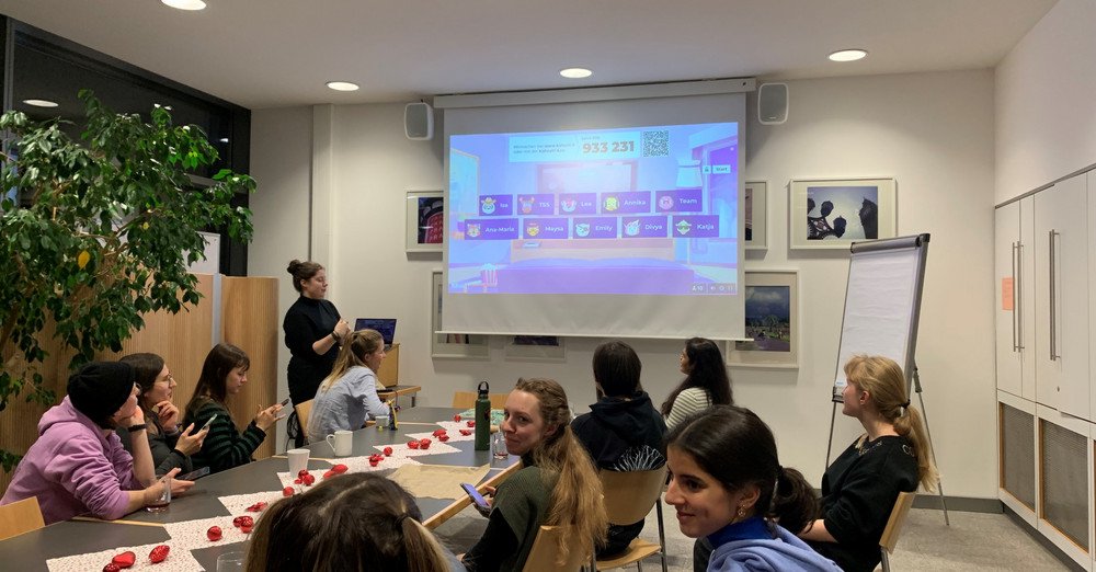 Quiz during a MINT-scholarship holder networking event Quiz during a MINT-scholarship holder networking event