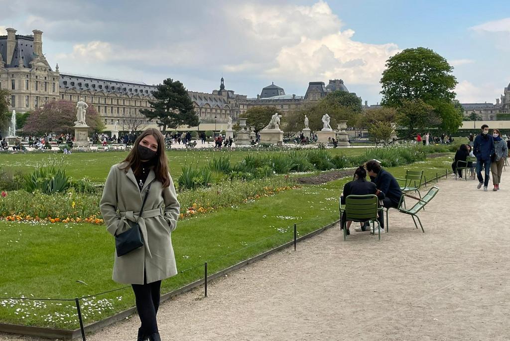 Lena in Paris