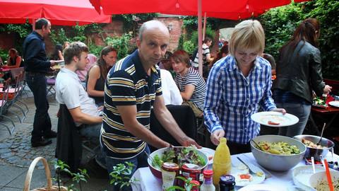 Abschlussgrillen, Foto: Shcherbakova