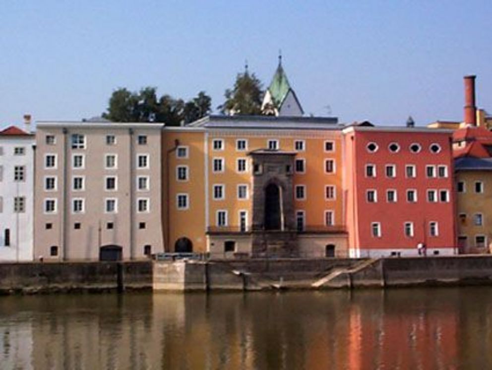 Tips for finding a place to stay in Passau - University of ...