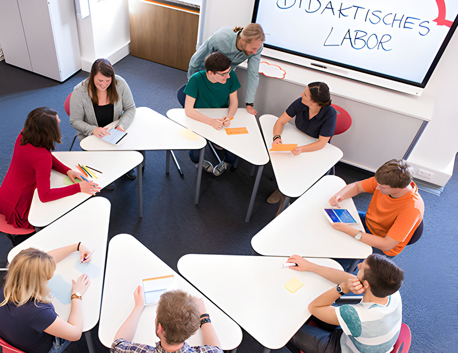 SKILL: Passauer Modellprojekt zur Weiterentwicklung der Lehrerbildung