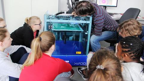 Workshop 3-D-Modelle gestalten und drucken, Dörte Rüweler