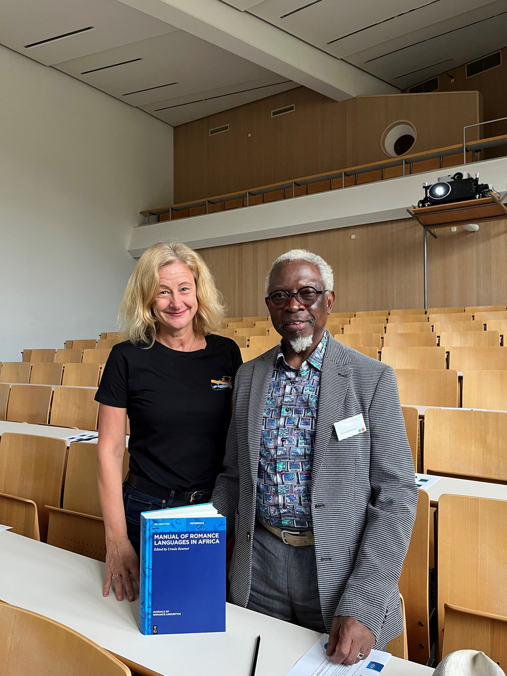 Prof. Dr. Ursula Reutner und Salikoko Mufwene (University of Chicago), Foto: Gabrielle Cornefert